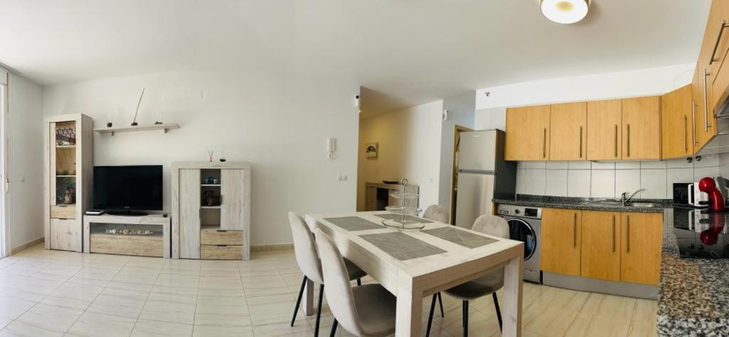 Amarilla Home San Miguel de Abona Esterno foto