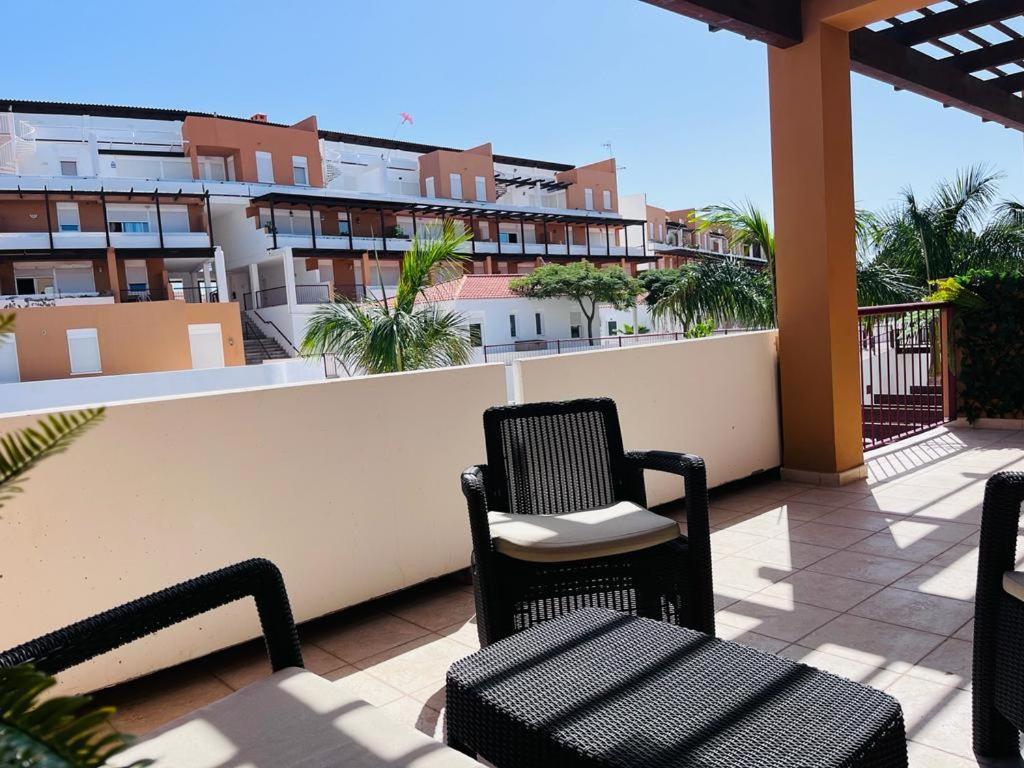 Amarilla Home San Miguel de Abona Esterno foto